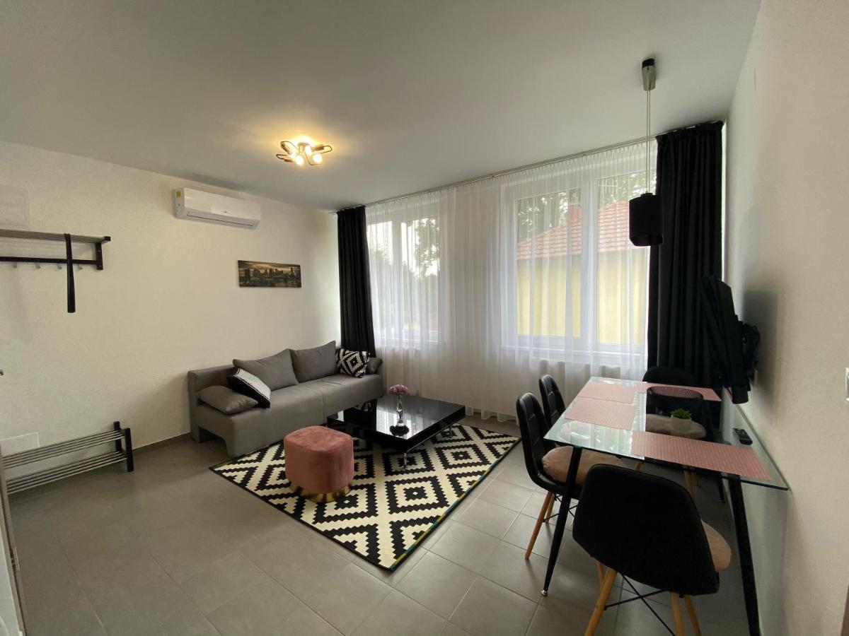 Spirit Homes Apartments Oroshaza Luaran gambar