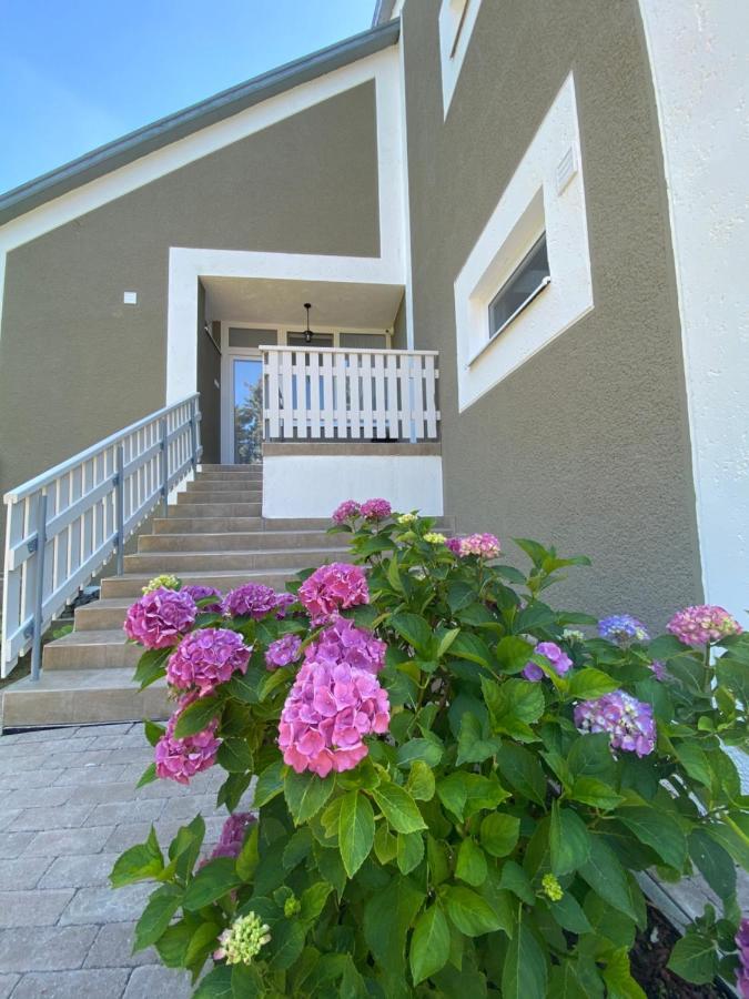 Spirit Homes Apartments Oroshaza Luaran gambar