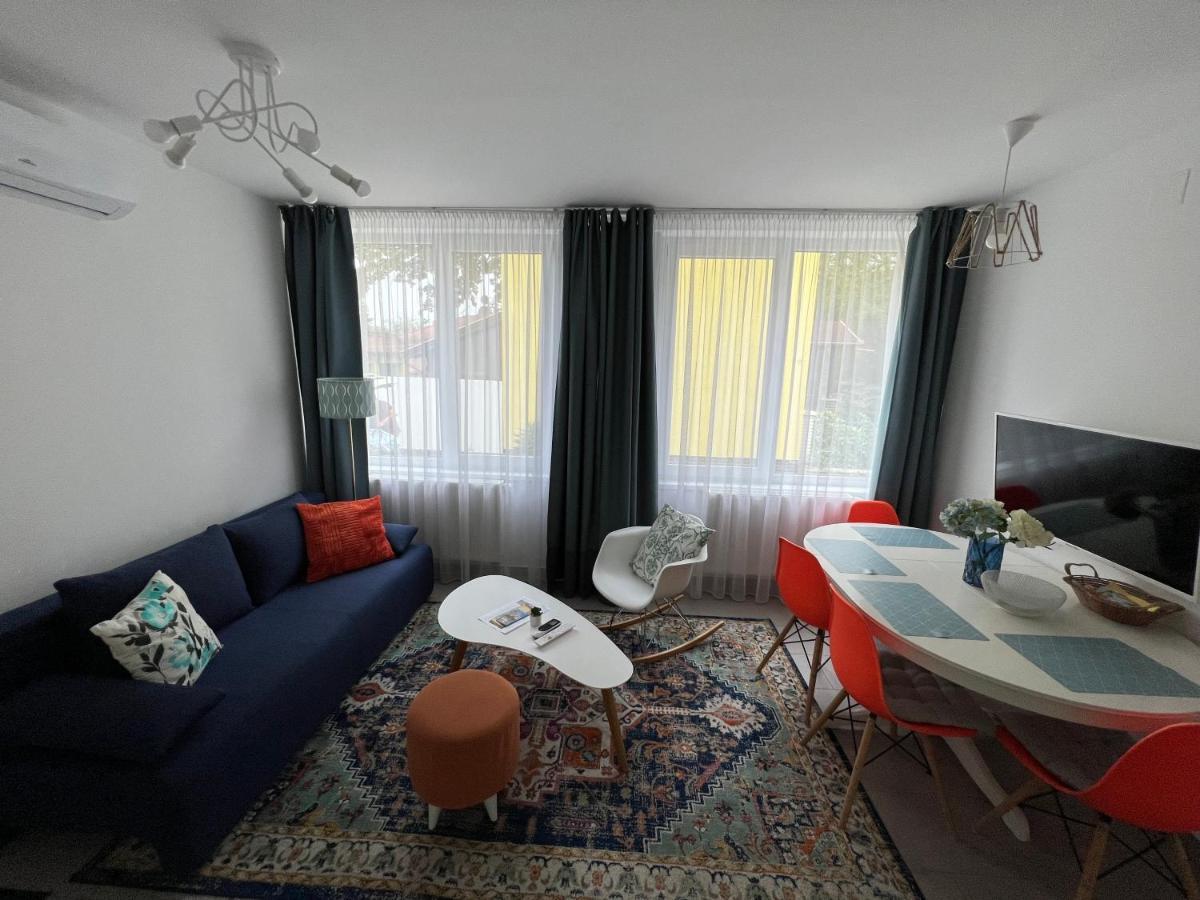 Spirit Homes Apartments Oroshaza Luaran gambar